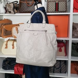 PRISTINE Balenciaga bag